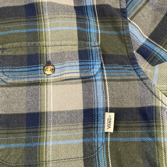 VANS Button Up Flannel Shirt Men’s M Long Sleeve Pockets Plaid Blue Gray - Picture 9 of 11